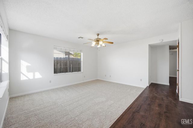 4504 Milo Avenue, Bakersfield, CA 93313