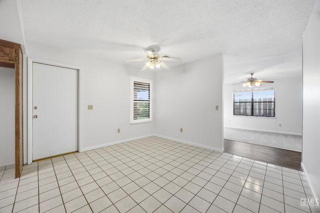 4504 Milo Avenue, Bakersfield, CA 93313