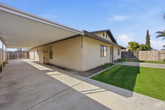 4504 Milo Avenue, Bakersfield, CA 93313