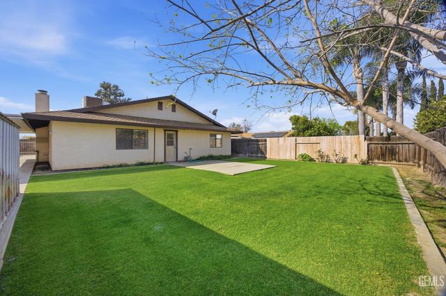 4504 Milo Avenue, Bakersfield, CA 93313