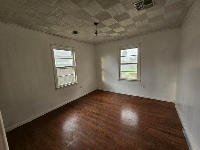 1743 Acadian Dr, Houma, LA 70363