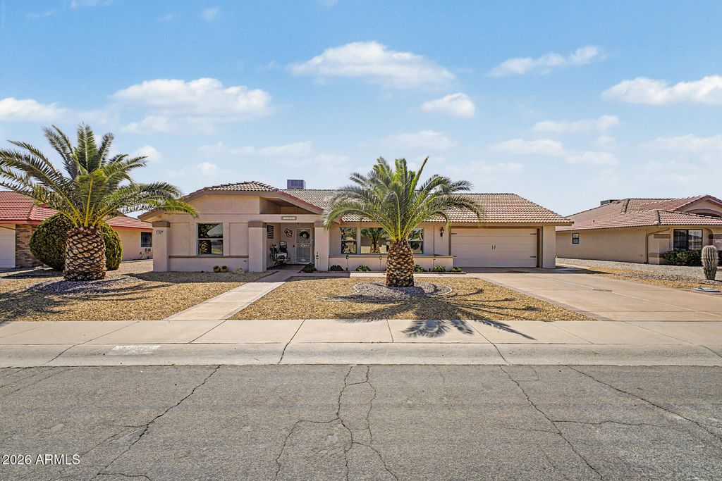 13907 W PINETREE Drive, Sun City West, AZ 85375