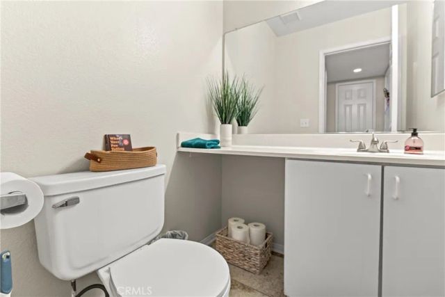 43481 30th West 2, Lancaster, CA 93536