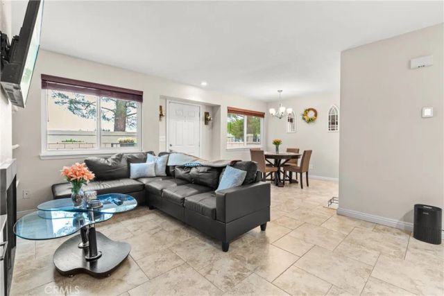 43481 30th West 2, Lancaster, CA 93536
