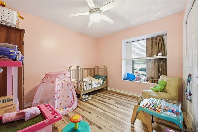 702 Saint Bernadine Dr, Corpus Christi, TX 78418