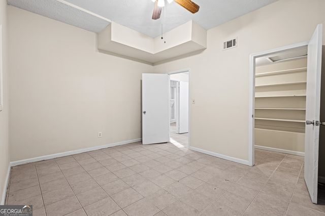 3075 Thrasher Circle, Decatur, GA 30032