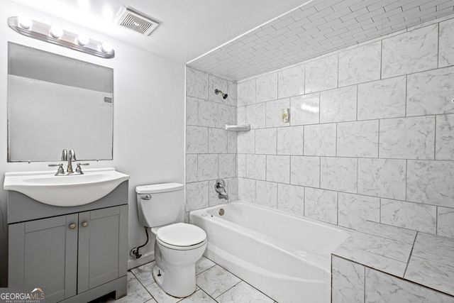 3075 Thrasher Circle, Decatur, GA 30032