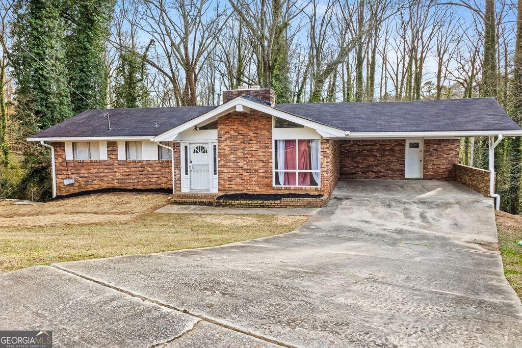 3075 Thrasher Circle, Decatur, GA 30032