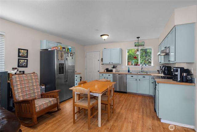 1832 Fairview Street NE, Olympia, WA 98506