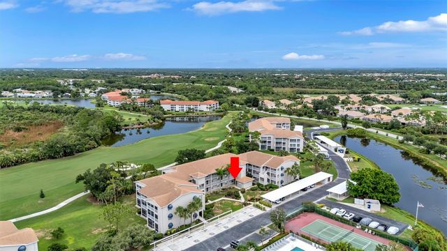 9620 CLUB SOUTH CIRCLE 5107, Sarasota, FL 34238