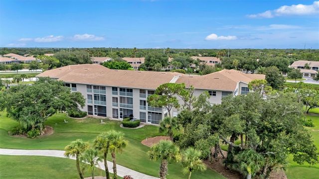 9620 CLUB SOUTH CIRCLE 5107, Sarasota, FL 34238