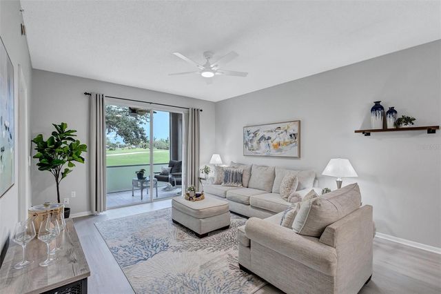 9620 CLUB SOUTH CIRCLE 5107, Sarasota, FL 34238