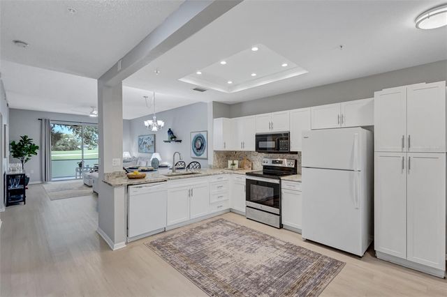 9620 CLUB SOUTH CIRCLE 5107, Sarasota, FL 34238