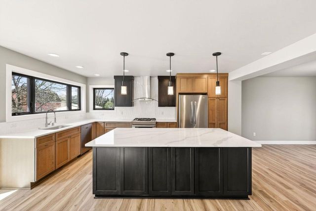 4365 Schneider Drive, Oregon, WI 53575
