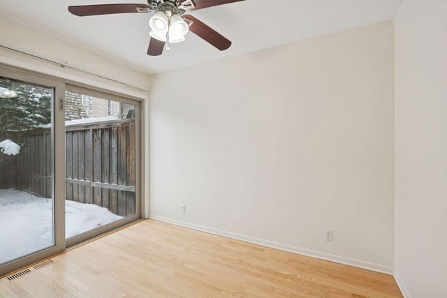 6381 Barrie Road 0120, Edina, MN 55435