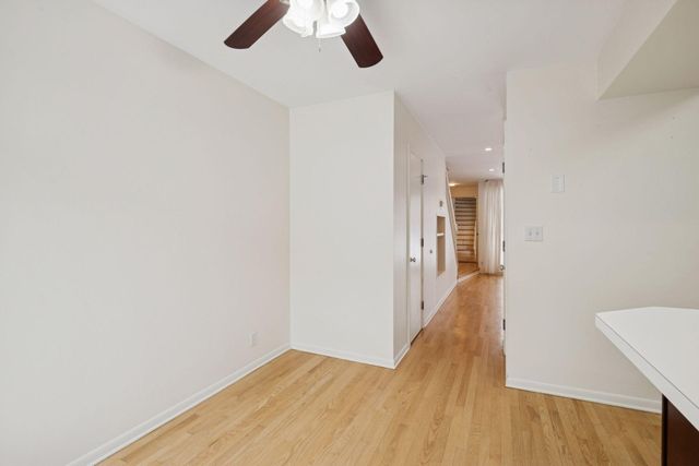 6381 Barrie Road 0120, Edina, MN 55435