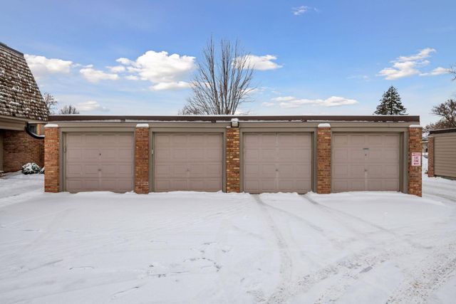 6381 Barrie Road 0120, Edina, MN 55435