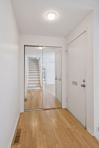 6381 Barrie Road 0120, Edina, MN 55435