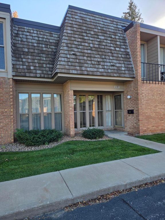 6381 Barrie Road 0120, Edina, MN 55435