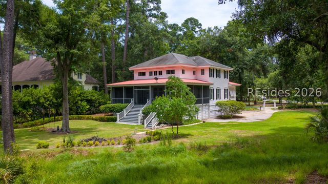15 Jacks Dr, Daufuskie Island, SC 29915