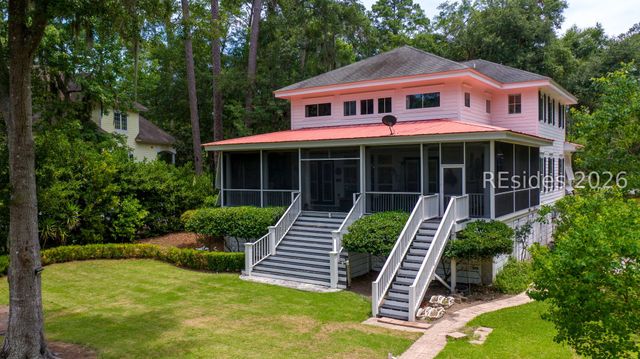 15 Jacks Dr, Daufuskie Island, SC 29915