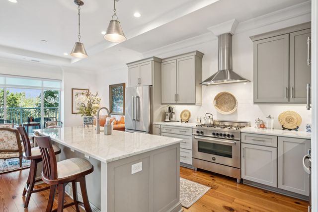 155 Wingo Way 416, Mount Pleasant, SC 29464