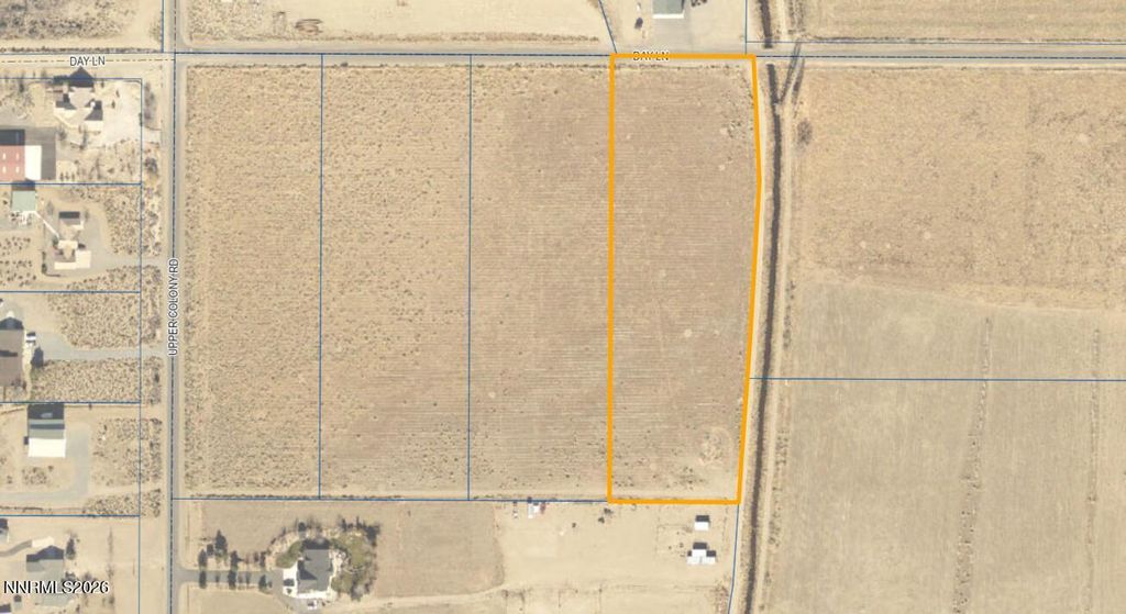 Image 11 of property listing at 613 Day Lane, Smith Valley, NV 89444