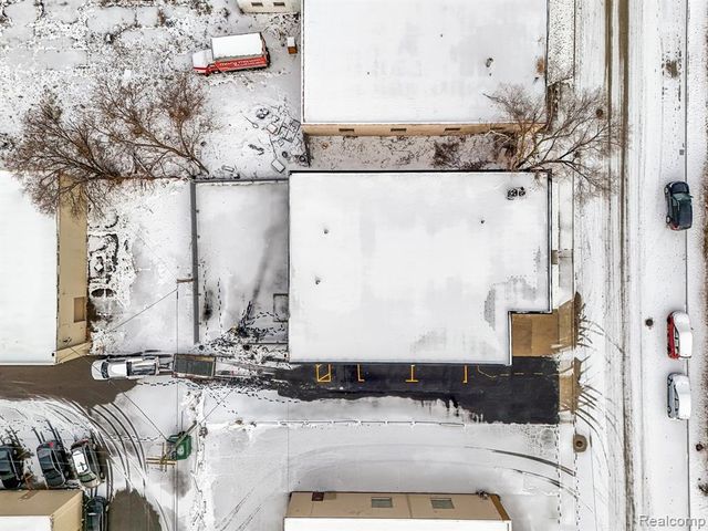 23201 Roseberry Avenue, Warren, MI 48089