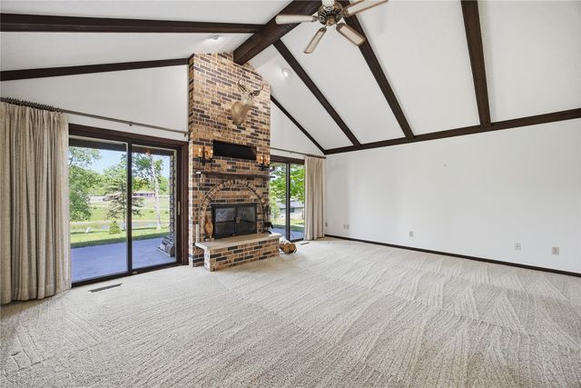 4140 Elkhorn Drive, Cedar Rapids, IA 52411