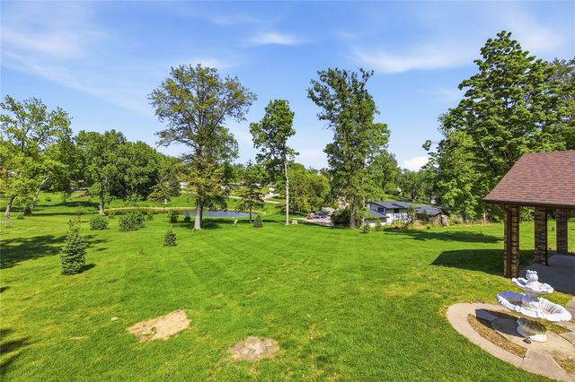 4140 Elkhorn Drive, Cedar Rapids, IA 52411