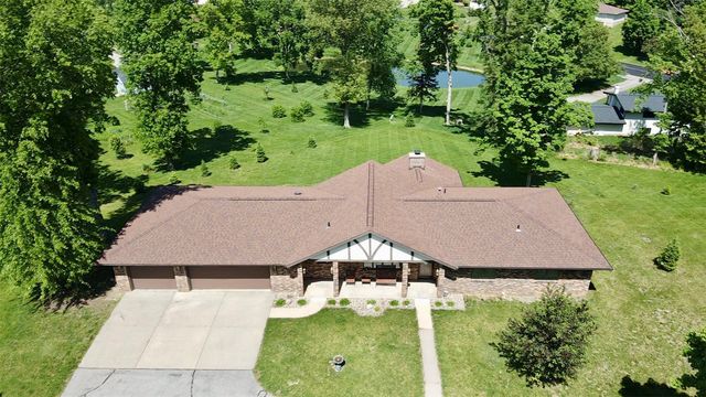 4140 Elkhorn Drive, Cedar Rapids, IA 52411