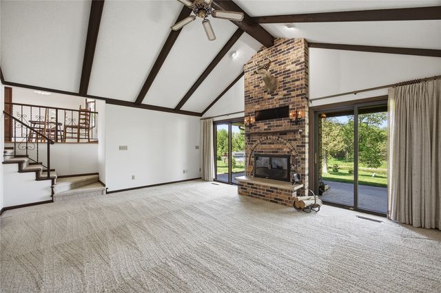 4140 Elkhorn Drive, Cedar Rapids, IA 52411