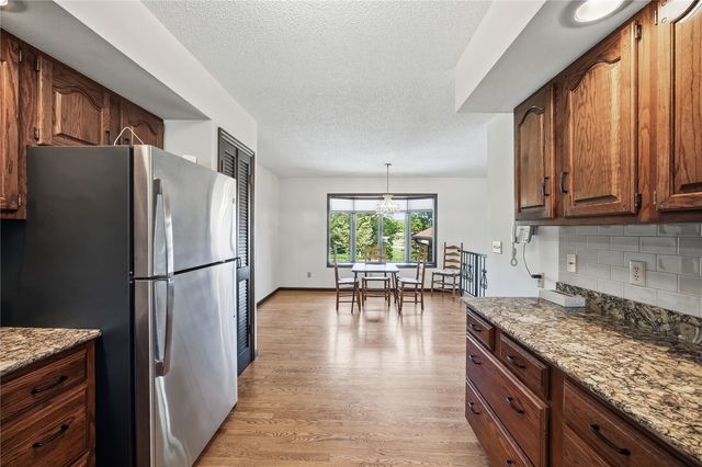 4140 Elkhorn Drive, Cedar Rapids, IA 52411