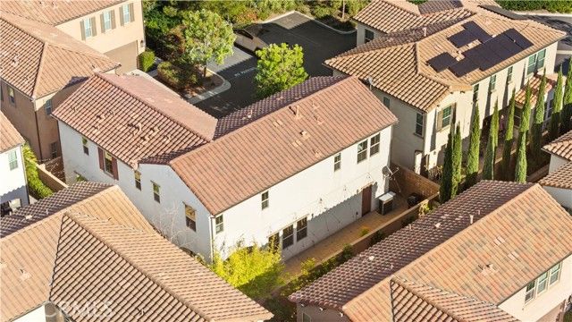 102 Yellow Pine, Irvine, CA 92618