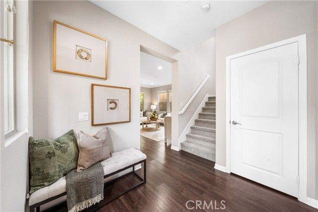 102 Yellow Pine, Irvine, CA 92618