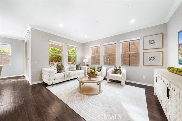 102 Yellow Pine, Irvine, CA 92618