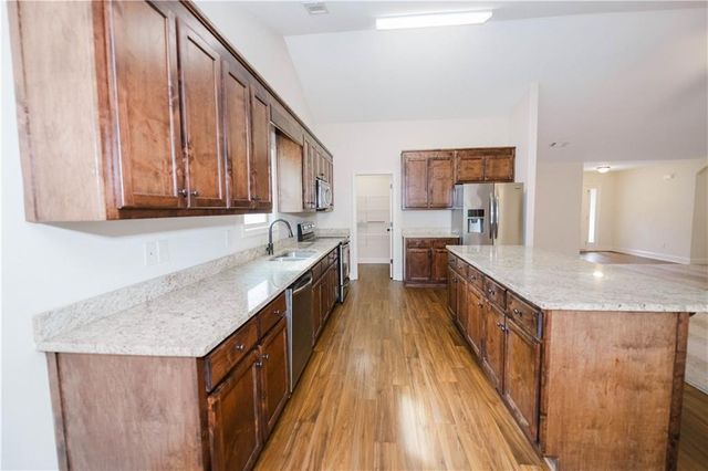 464 Redtail Road, Jefferson, GA 30549