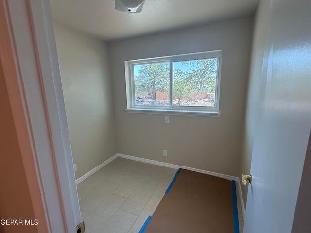 6325 WESTWIND Drive, El Paso, TX 79912