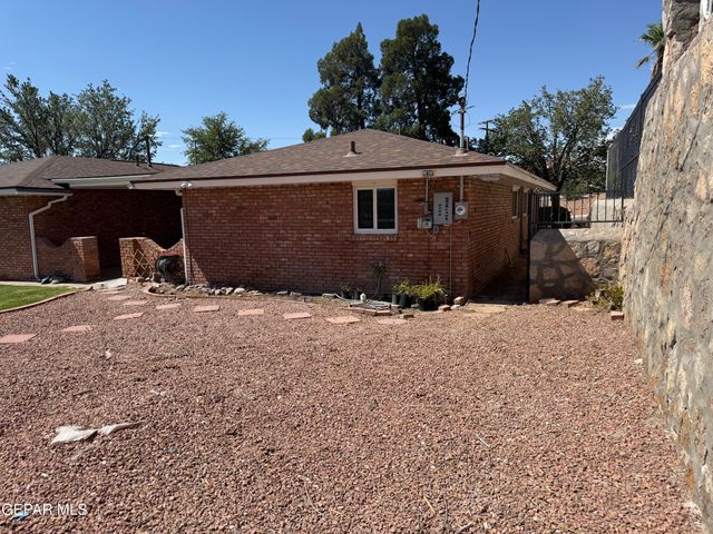6325 WESTWIND Drive, El Paso, TX 79912