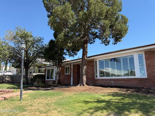 6325 WESTWIND Drive, El Paso, TX 79912