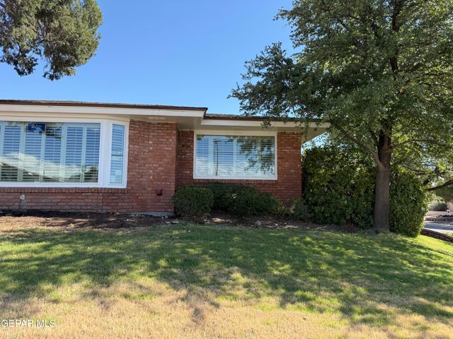 6325 WESTWIND Drive, El Paso, TX 79912