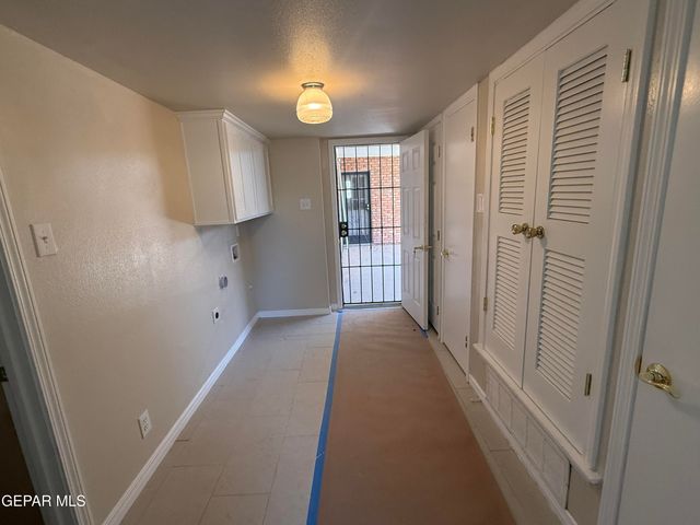 6325 WESTWIND Drive, El Paso, TX 79912
