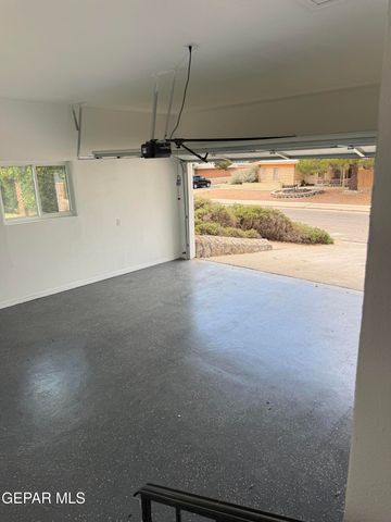 6325 WESTWIND Drive, El Paso, TX 79912