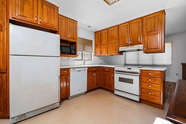 2219 Needham Road, Ann Arbor, MI 48104