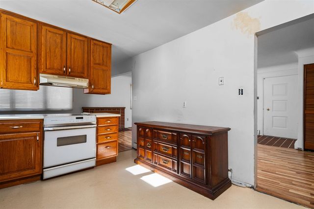 2219 Needham Road, Ann Arbor, MI 48104