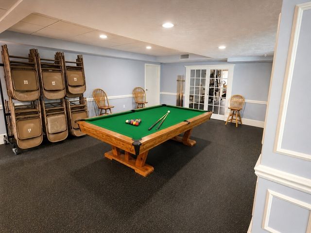 11 Church St 111, Salem, MA 01970