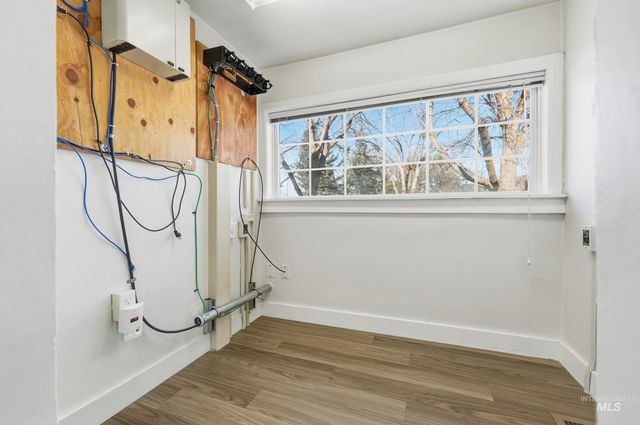 172 E Boise Avenue, Boise, ID 83706