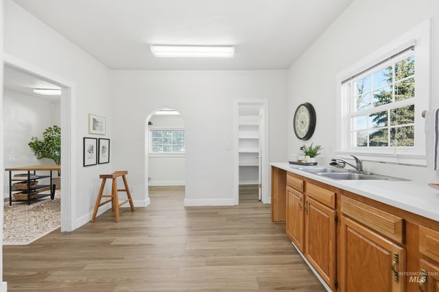 172 E Boise Avenue, Boise, ID 83706