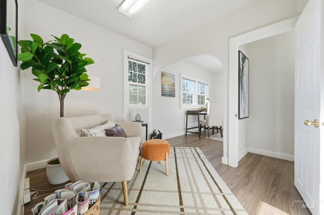 172 E Boise Avenue, Boise, ID 83706