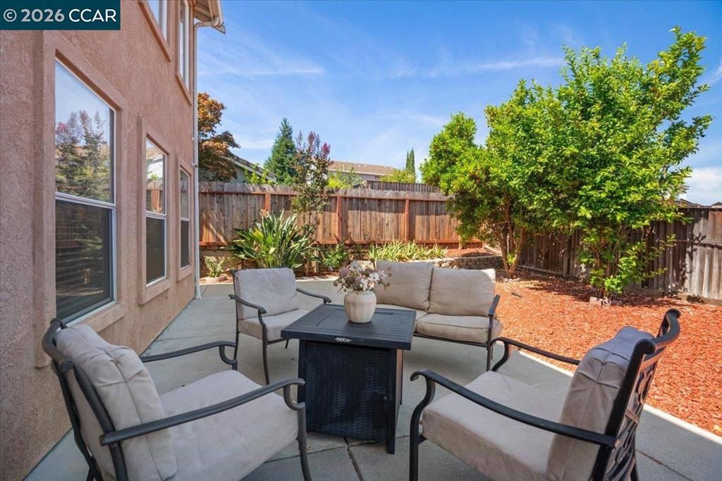 Image 23 of property listing at 1195 Oak Haven Way, Antioch, CA 94531